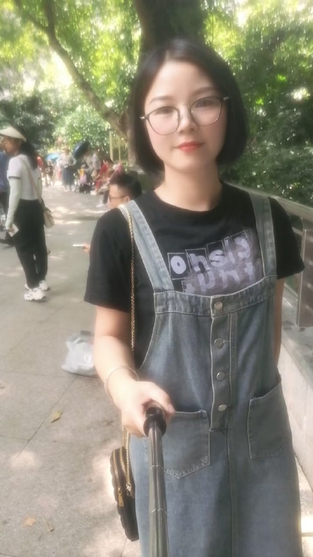 如燕的第二张照片--广州认干亲服务网