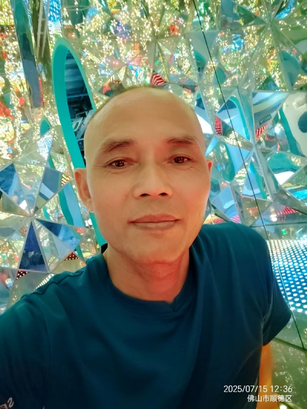 阿里睡不着的第一张照片--广州认干亲服务网